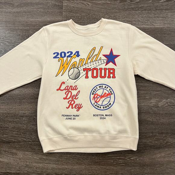 Lana Del Rey 2024 World Tour Sweatshirt Cream Graphic Pullover Fenway Boston EUC - Picture 8 of 9